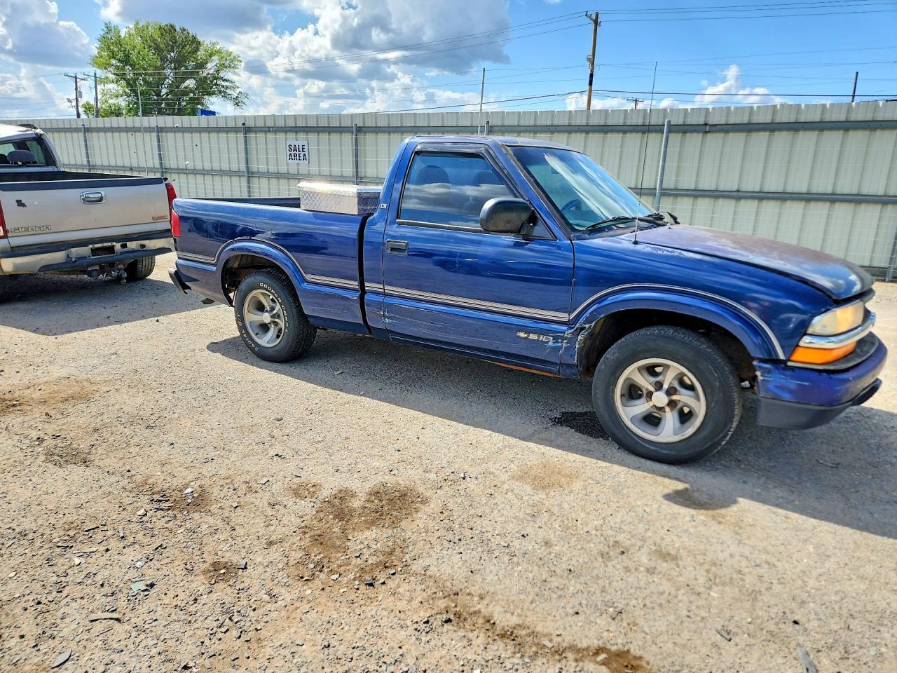 1999 Chevrolet S Truck S10 - Image 4