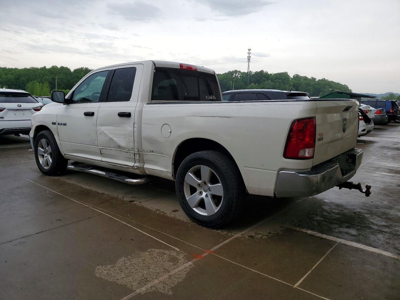 2009 Dodge Ram 1500 - Фото 2