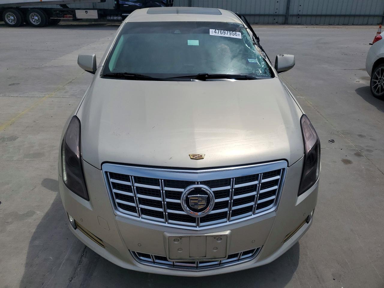 2013 Cadillac Xts Luxury Collection - Image 5