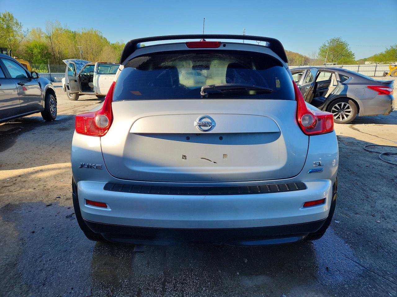 2013 Nissan Juke S - Image 6