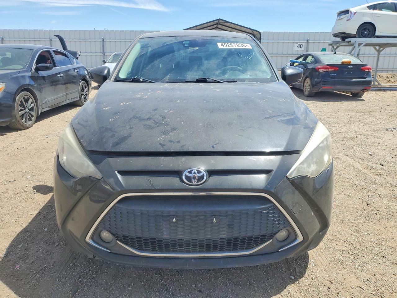 2019 Toyota Yaris Le - Фото 5