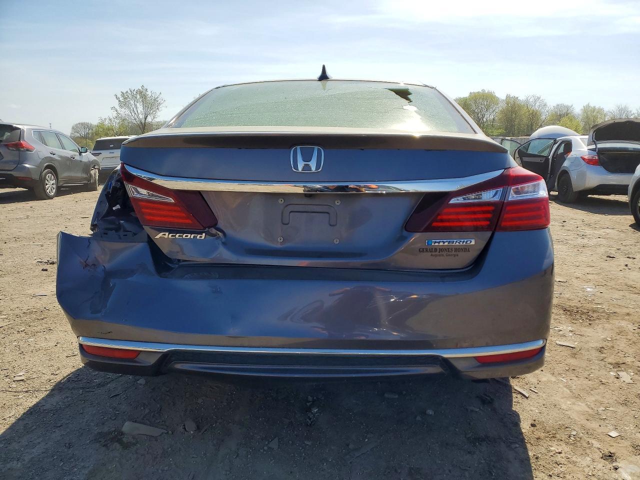 2017 Honda Accord Hybrid Exl - Image 6