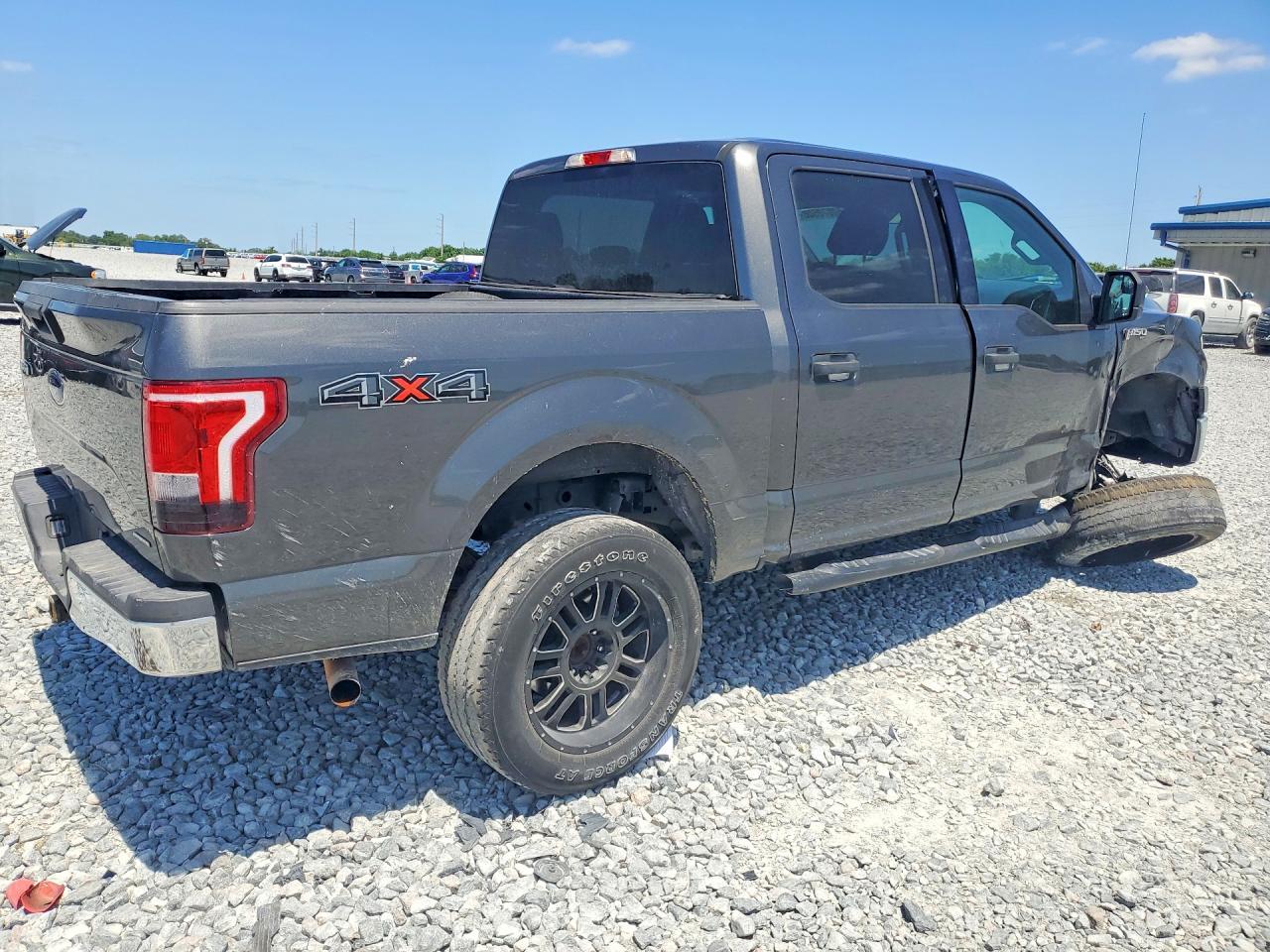 2016 Ford F150 Supercrew - Фото 3