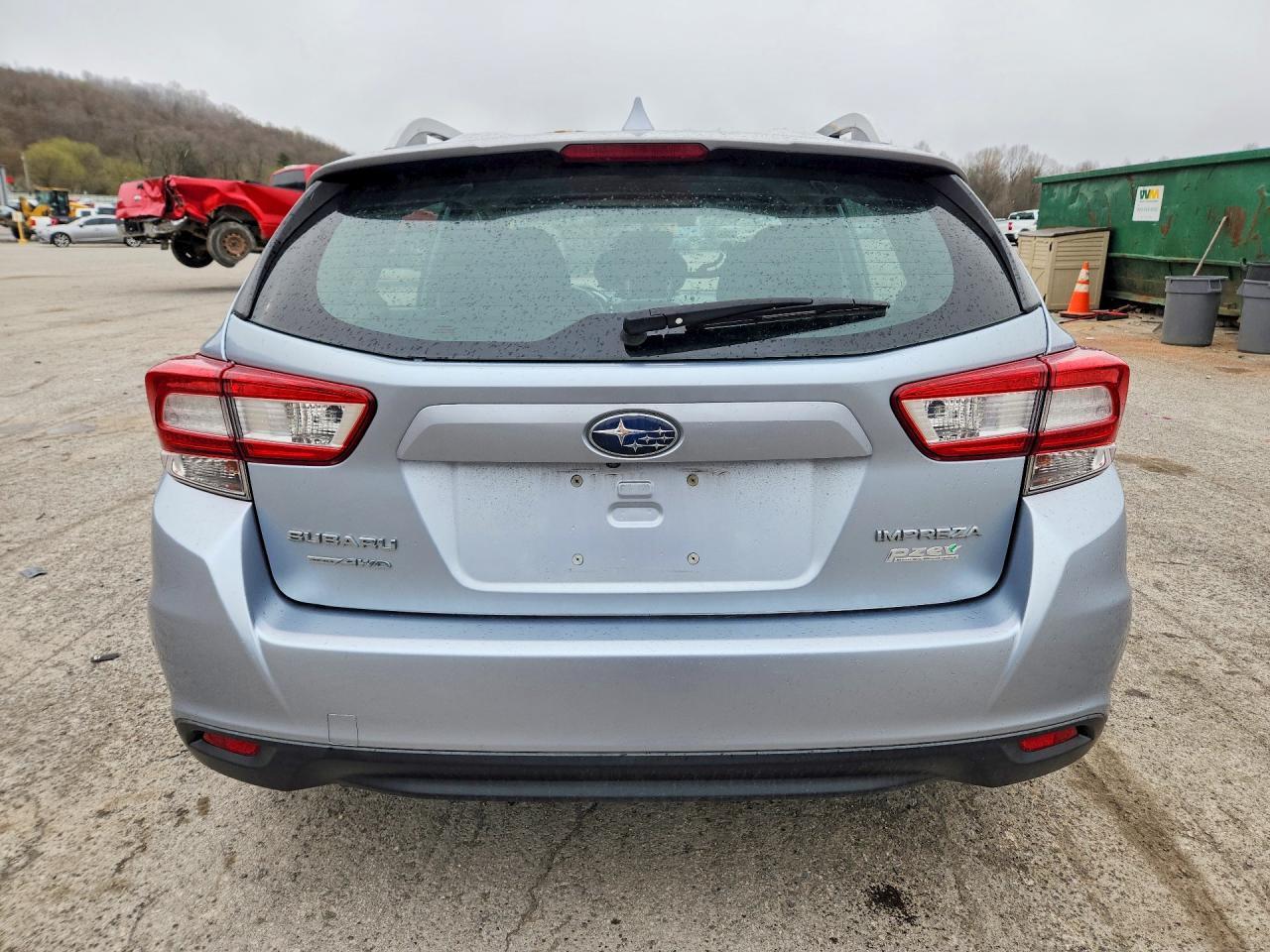 2017 Subaru Impreza Premium Plus - Фото 6
