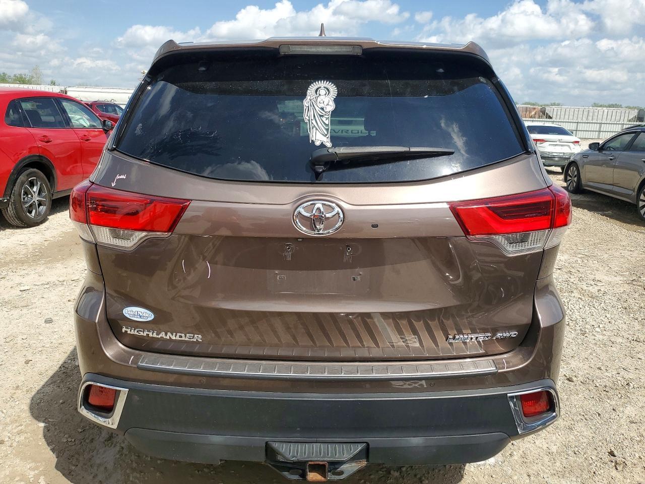 2019 Toyota Highlander Limited - Фото 6