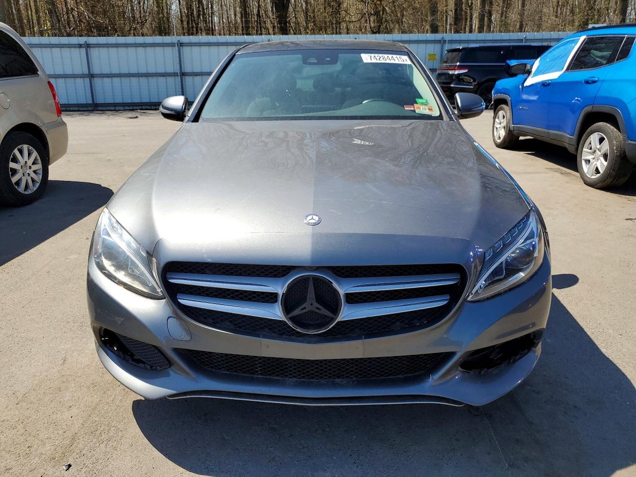 2017 Mercedes-Benz C 300 4Matic - Image 5
