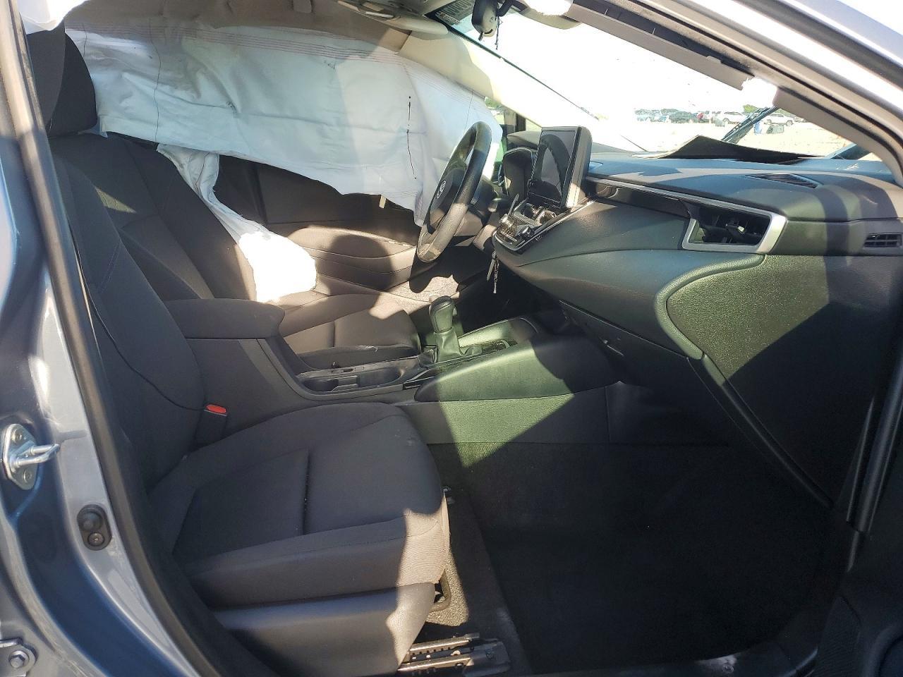 2024 Toyota Corolla Le - Фото 7