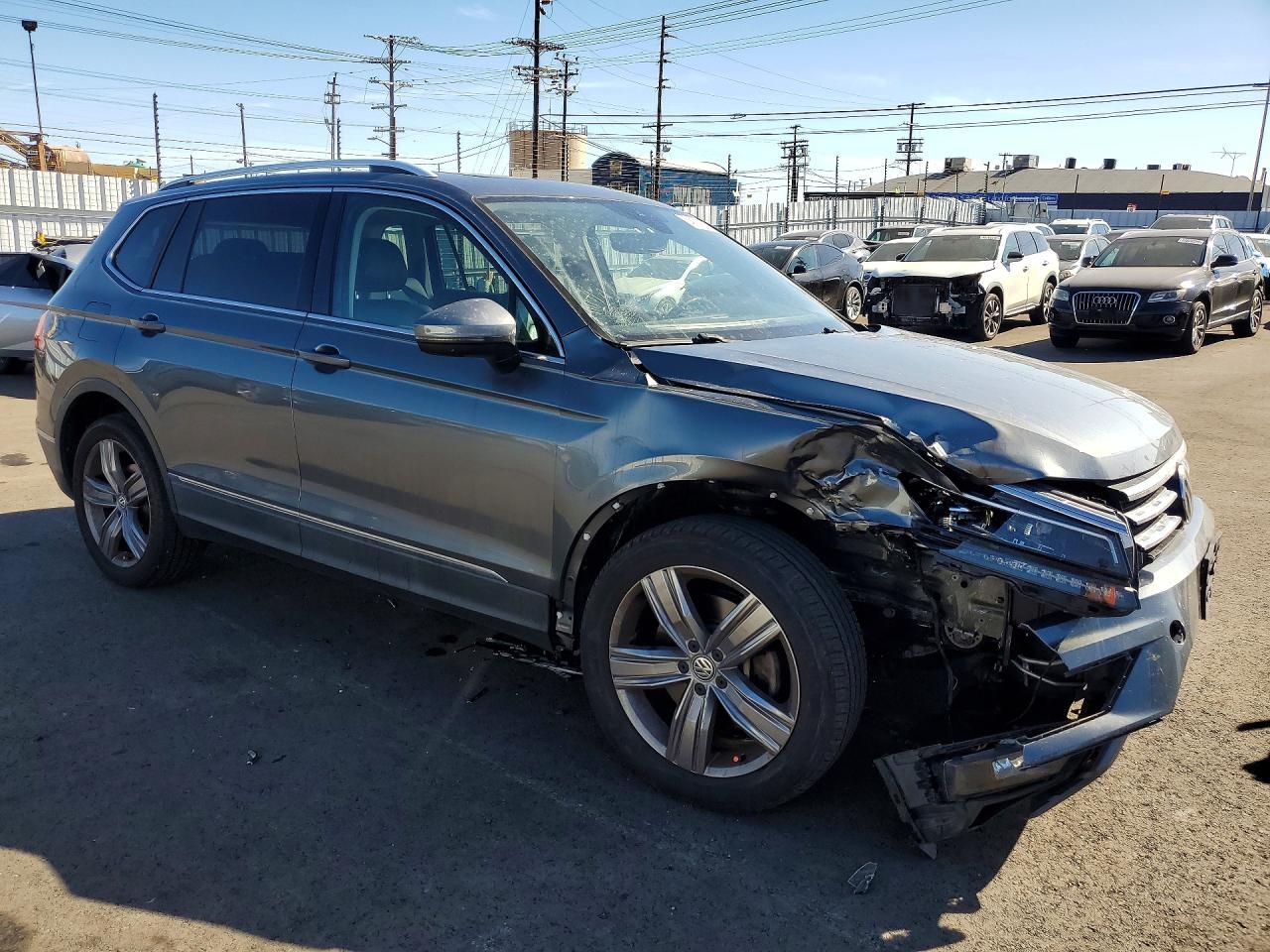 2019 Volkswagen Tiguan Sel Premium - Image 4