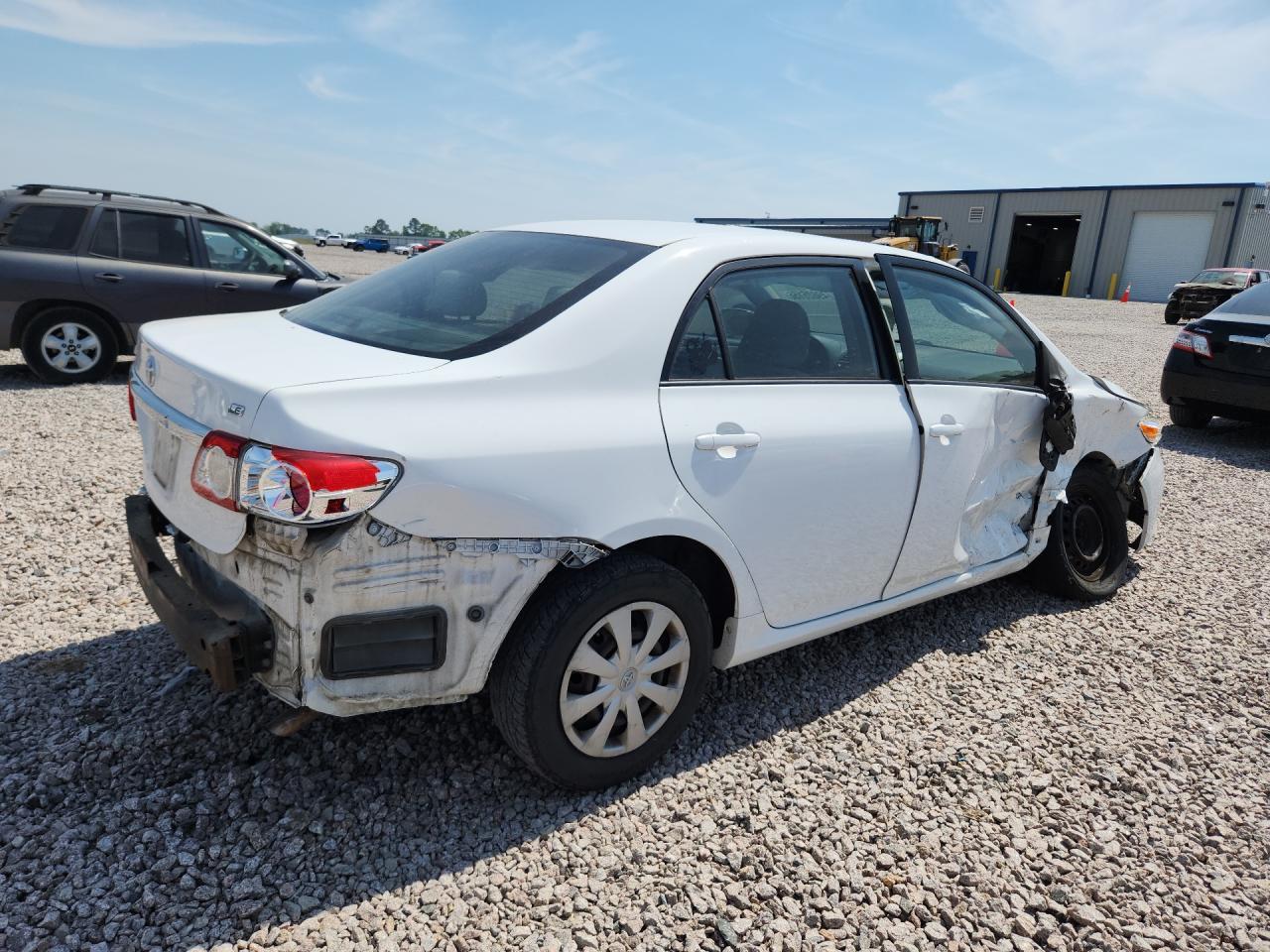 2011 Toyota Corolla Le - Фото 3