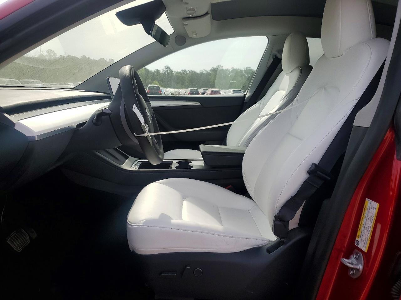2023 Tesla Model Y - Фото 7