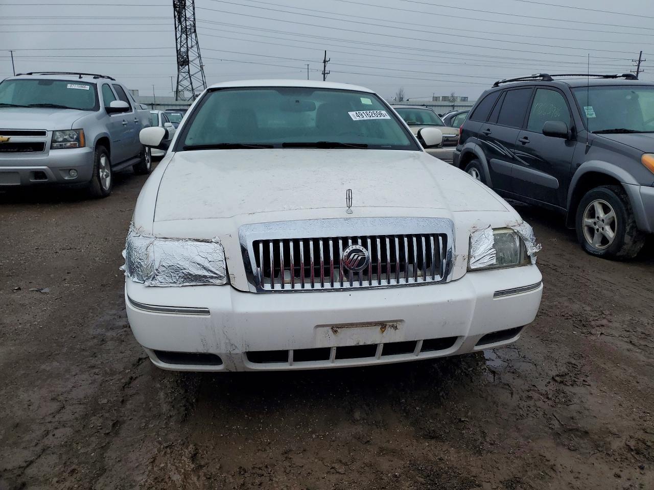 2010 Mercury Grand Marquis - Image 5
