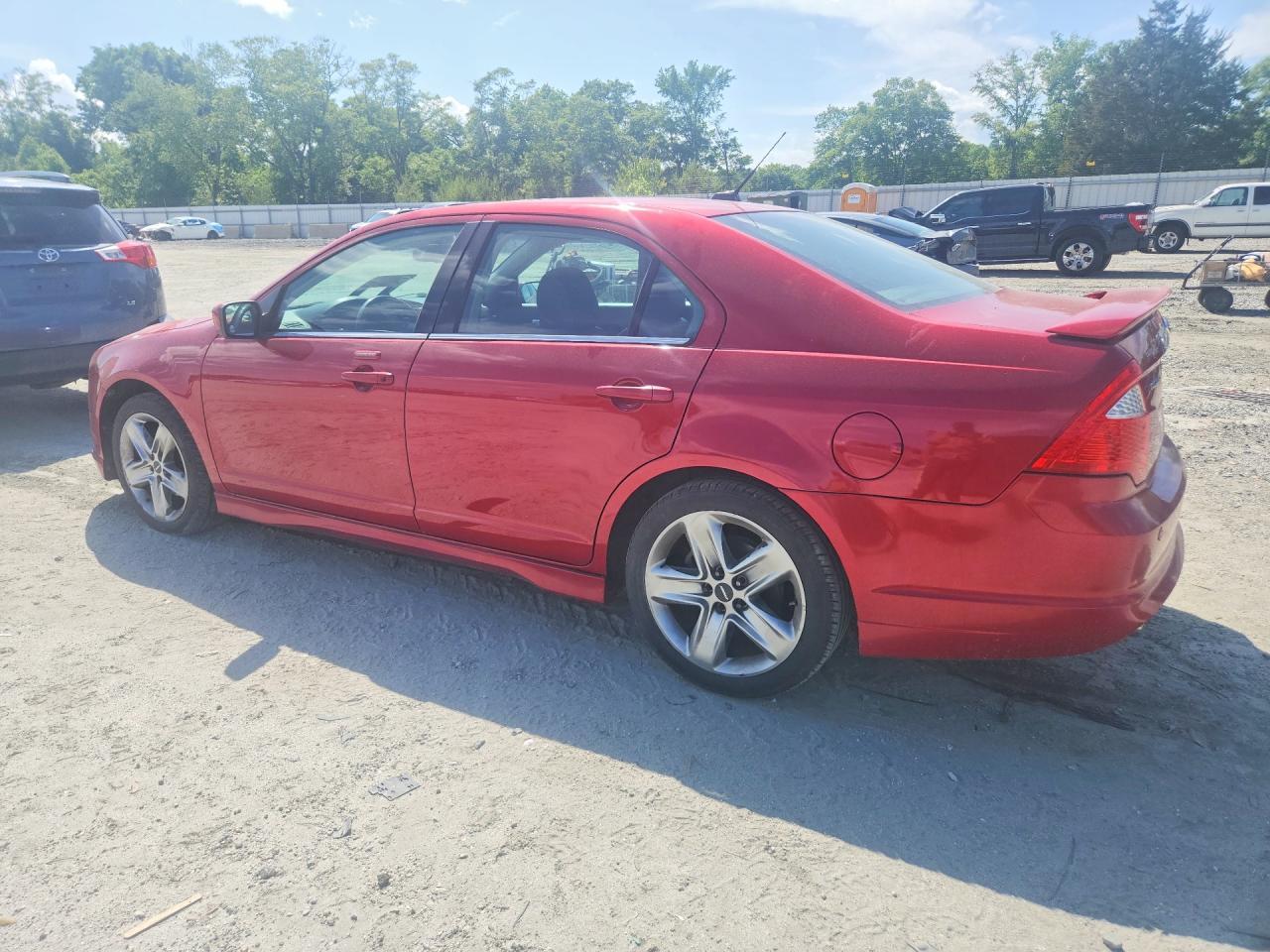 2011 Ford Fusion Sport - Фото 2