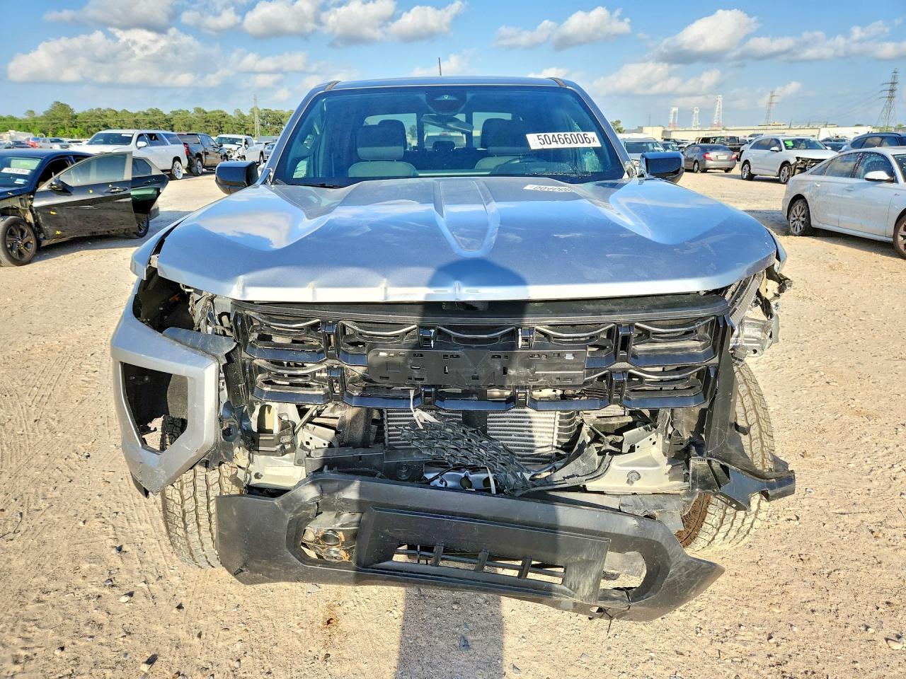 2025 GMC Canyon Elevation - Image 5