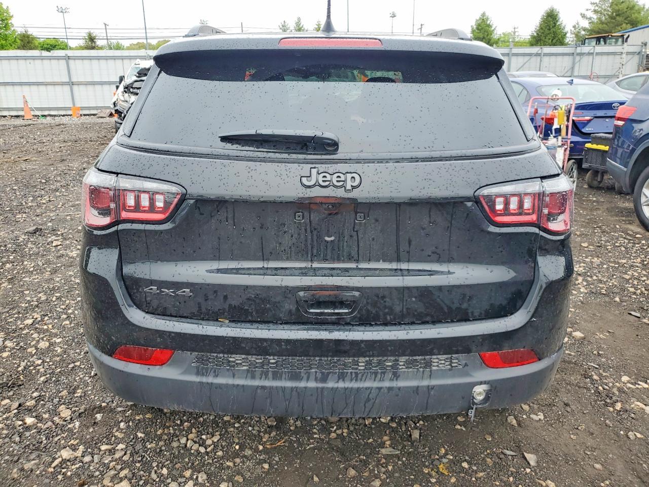 2026 Jeep Compass Latitude - Image 6