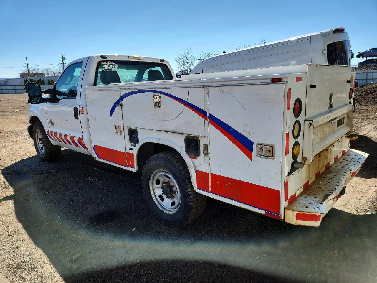 2015 Ford F350 Super Duty - Image 2