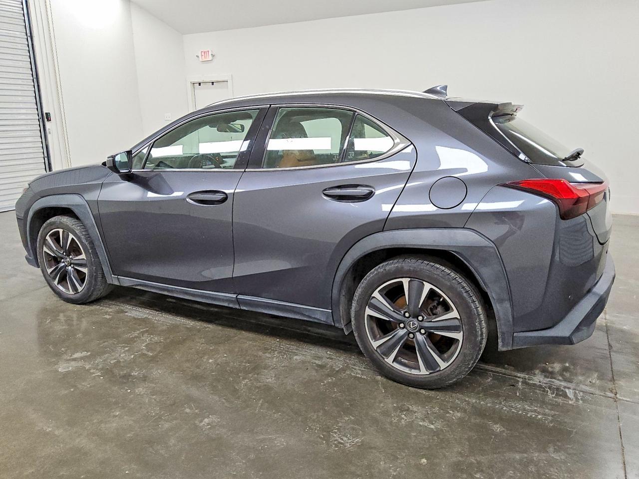 2022 Lexus Ux 200 Base - Фото 2