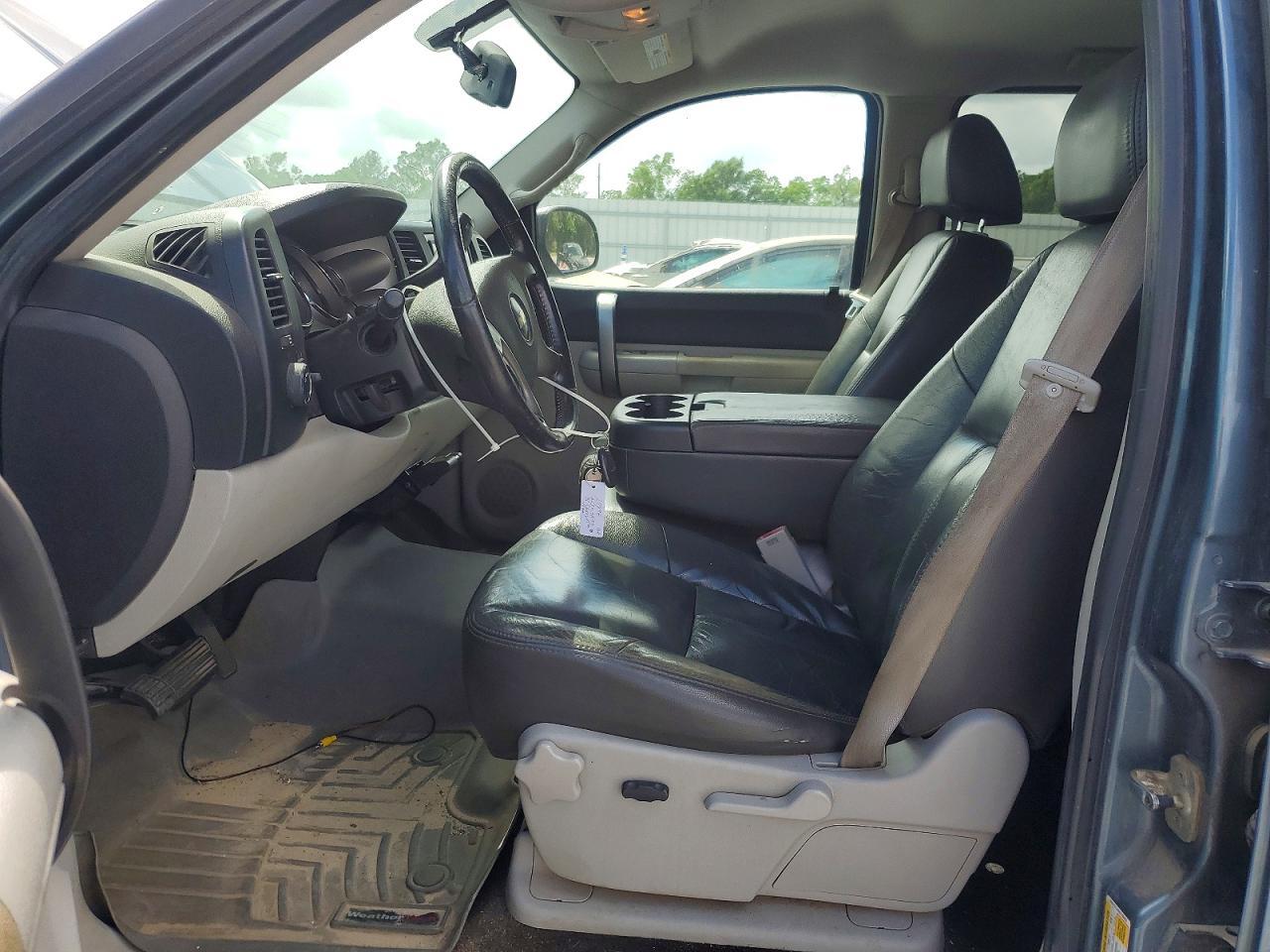 2008 Chevrolet Silverado C1500 - Image 7