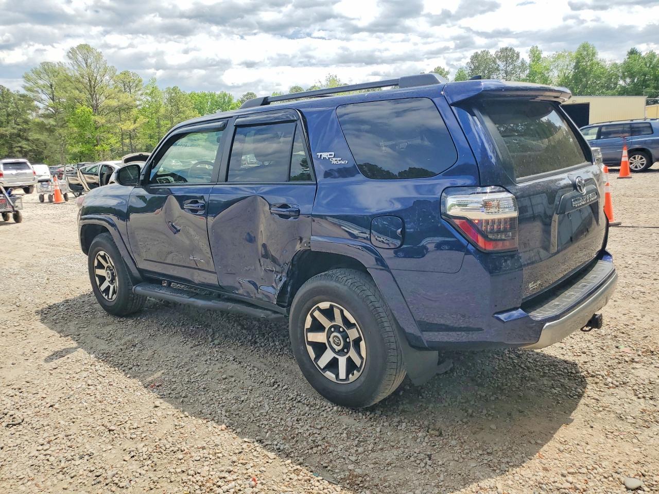 2019 Toyota 4Runner Trd Off-Road - Фото 2