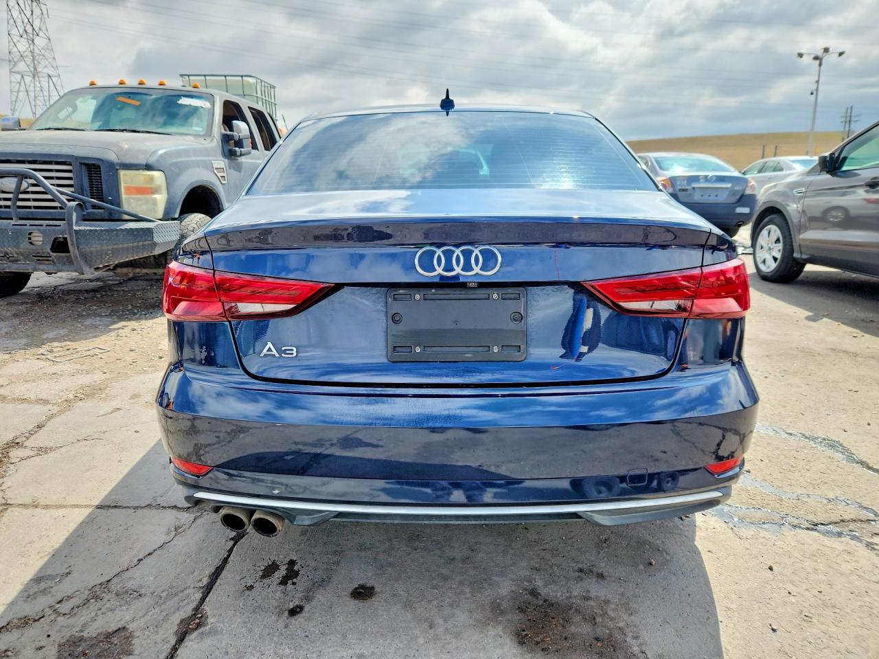2018 Audi A3 Premium - Фото 6