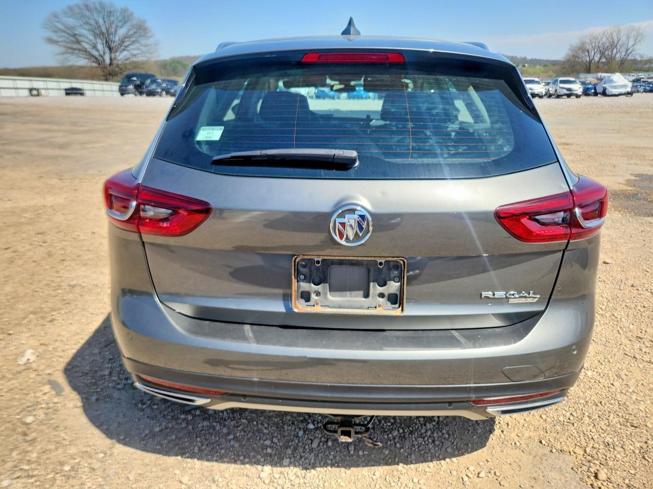2019 Buick Regal Tourx Essence - Фото 6