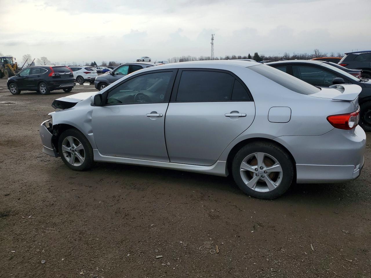 2013 Toyota Corolla L - Фото 2