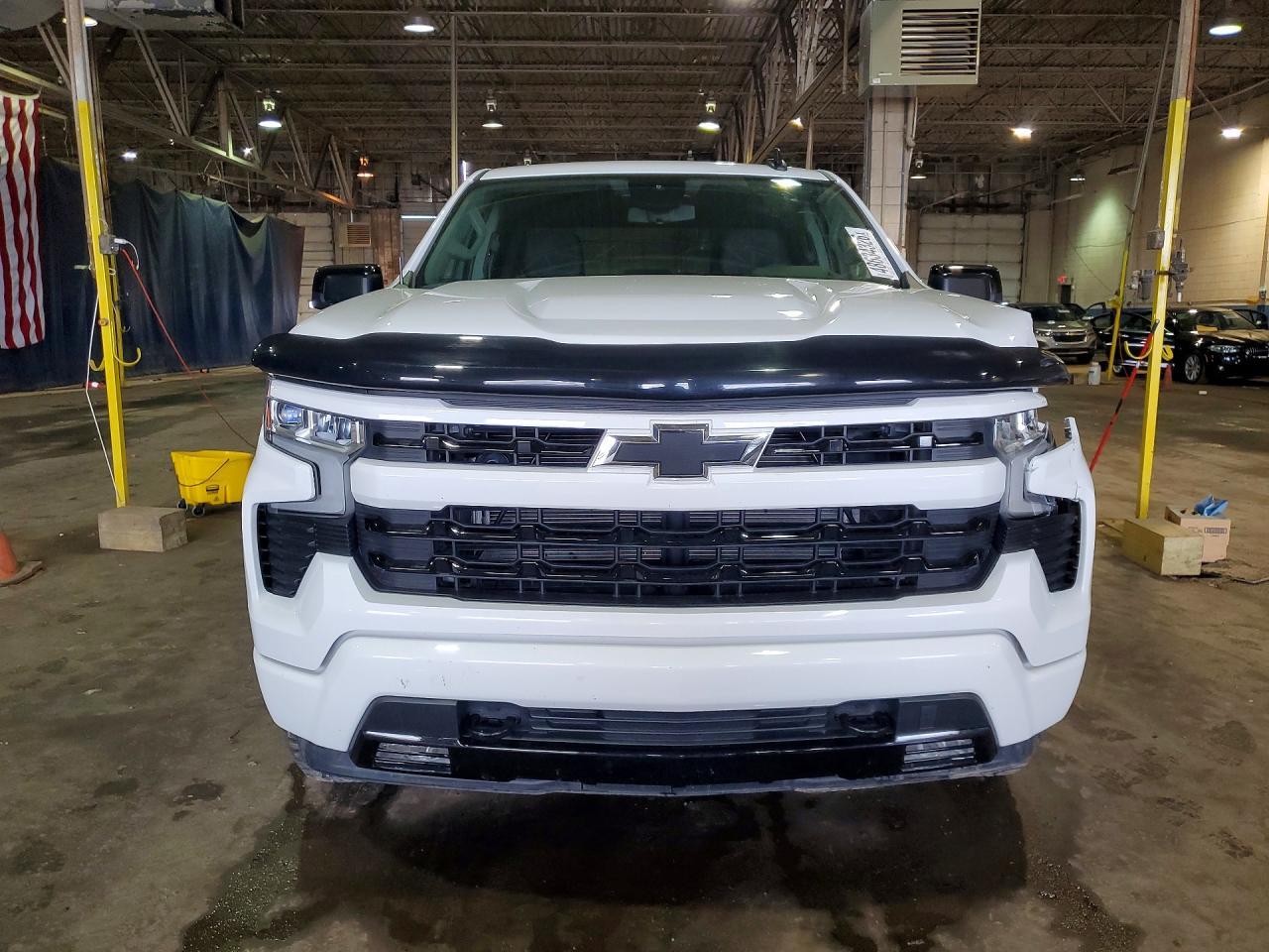 2024 Chevrolet Silverado K1500 Rst - Image 5