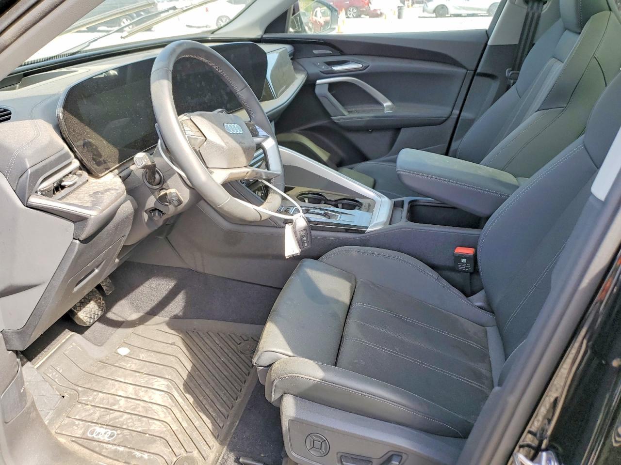 2025 Audi Q5 Premium Plus - Фото 7
