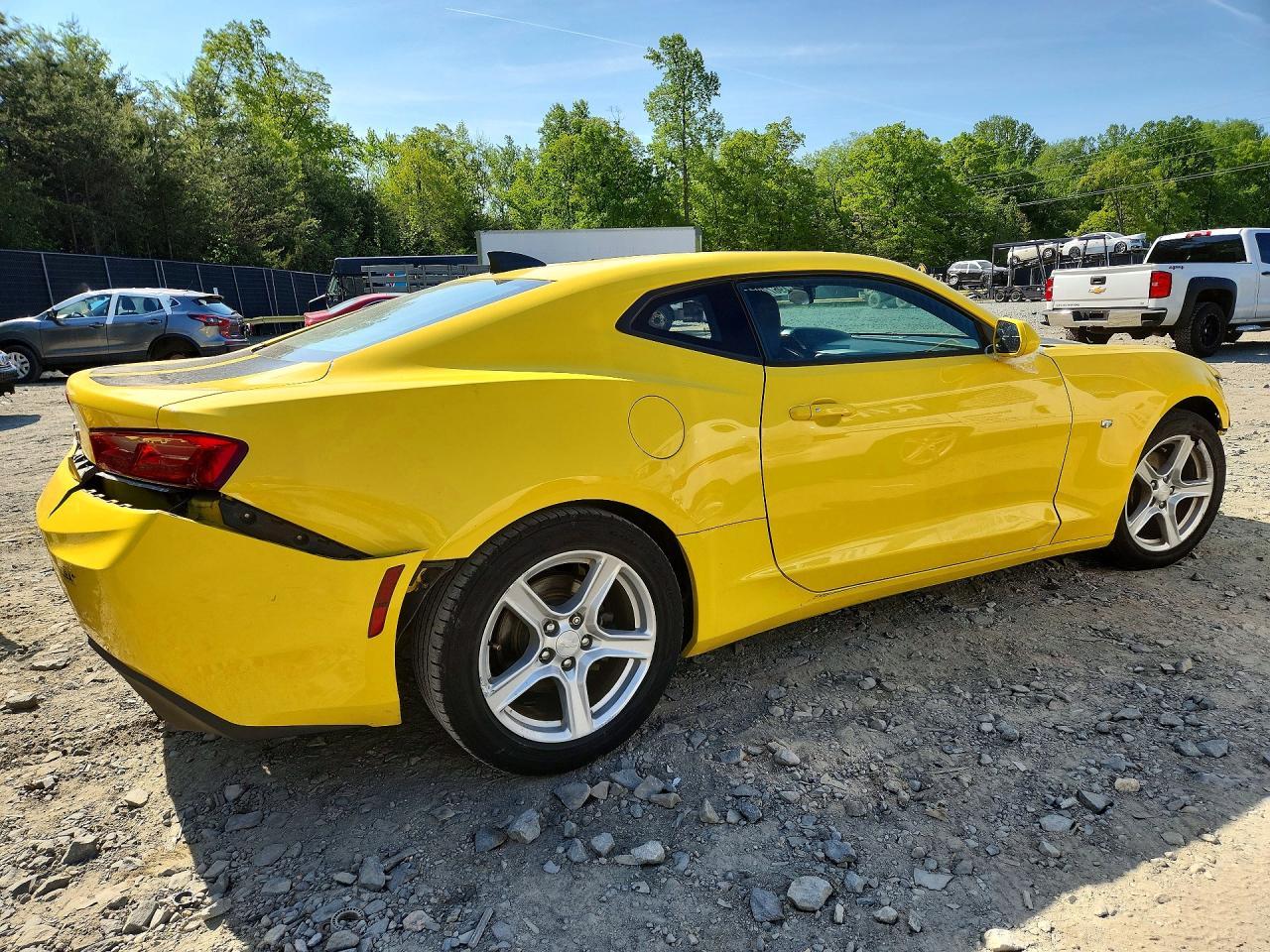 2016 Chevrolet Camaro Lt - Image 3