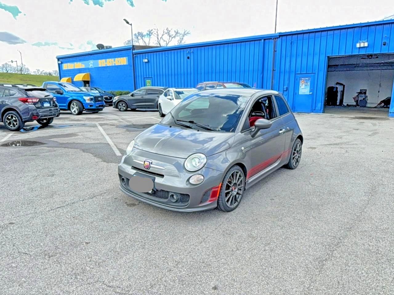 2013 Fiat 500 Abarth - Image 2