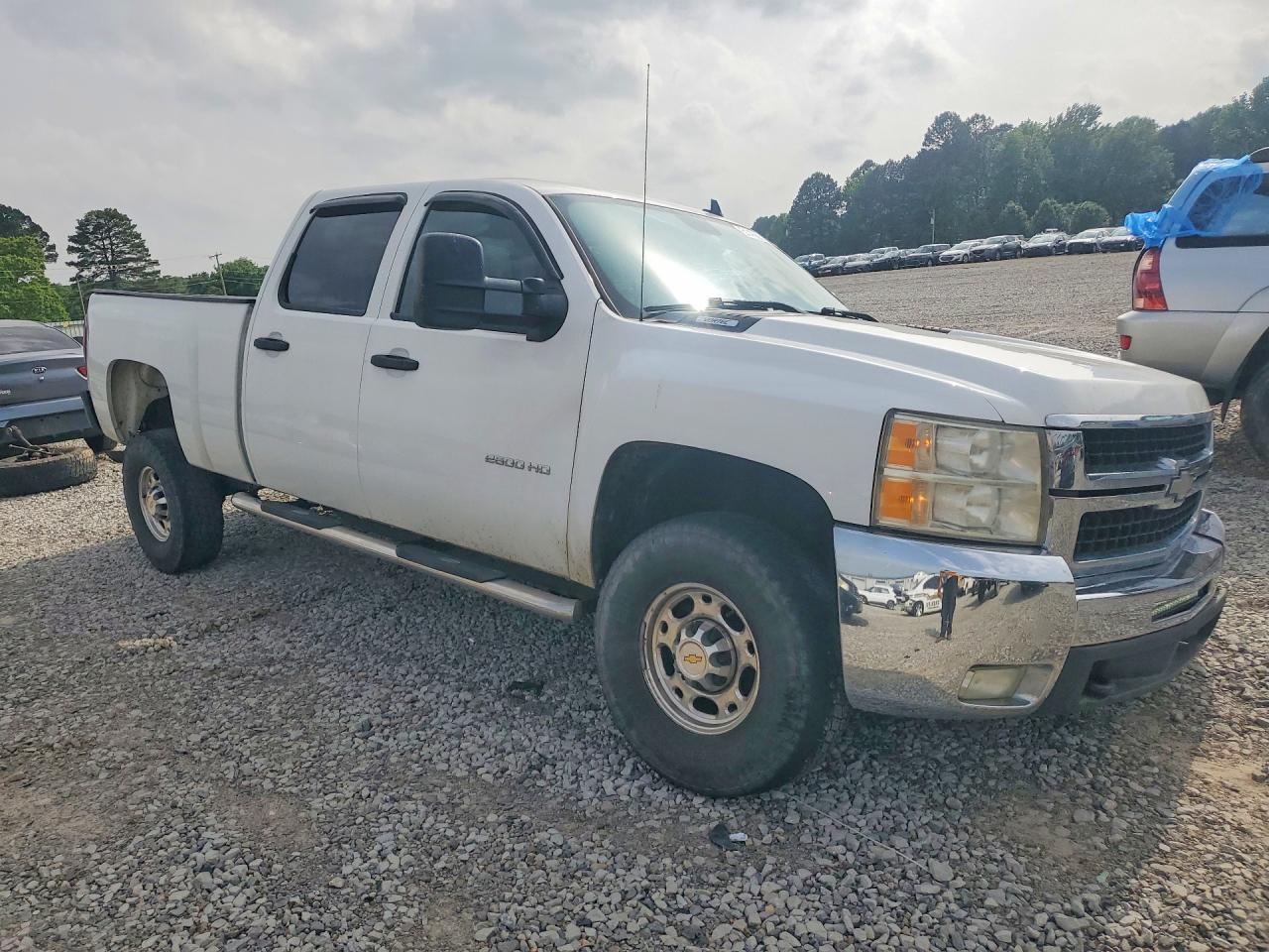 2010 Chevrolet Silverado K2500 Heavy Duty Lt - Image 4