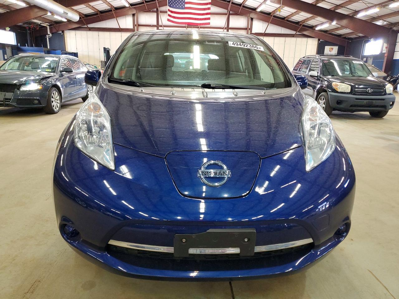 2017 Nissan Leaf S - Фото 5