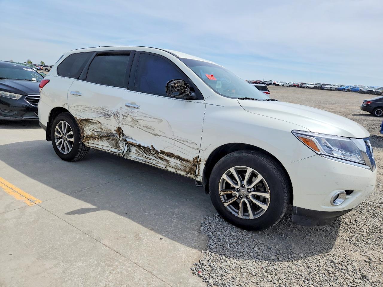 2015 Nissan Pathfinder S - Фото 4