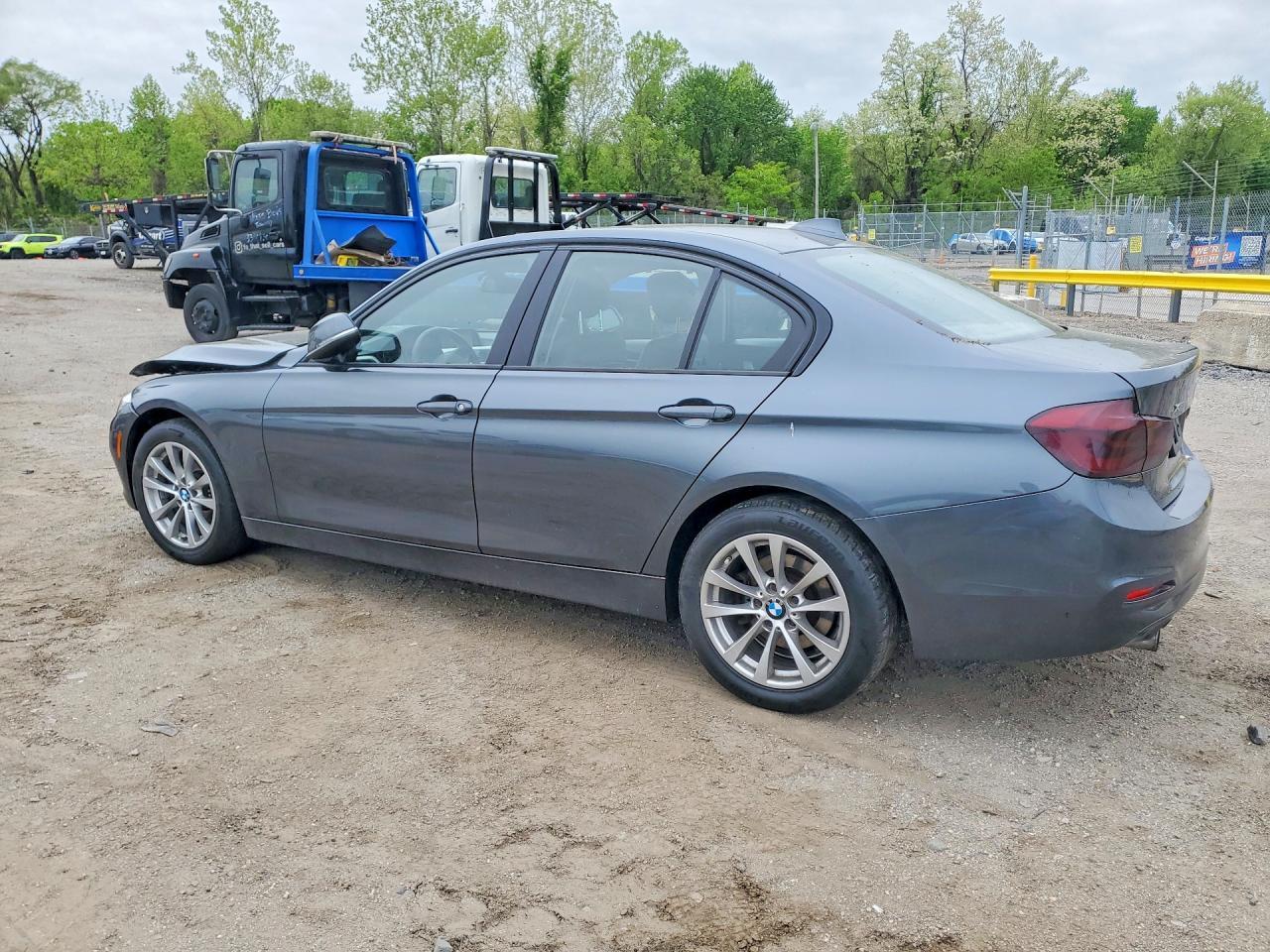 2016 BMW 320 Xi - Фото 2