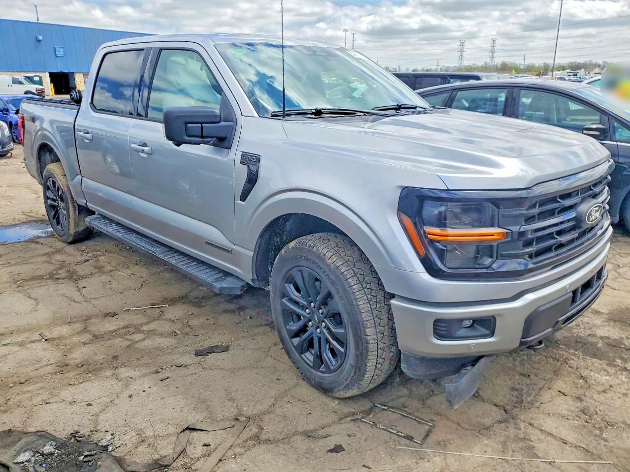 2025 Ford F150 Xlt - Image 4