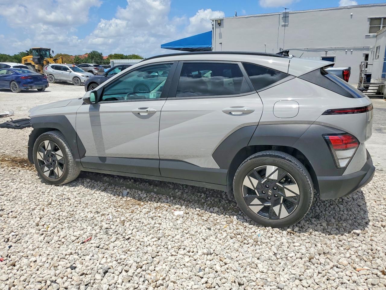 2025 Hyundai Kona Sel - Фото 2