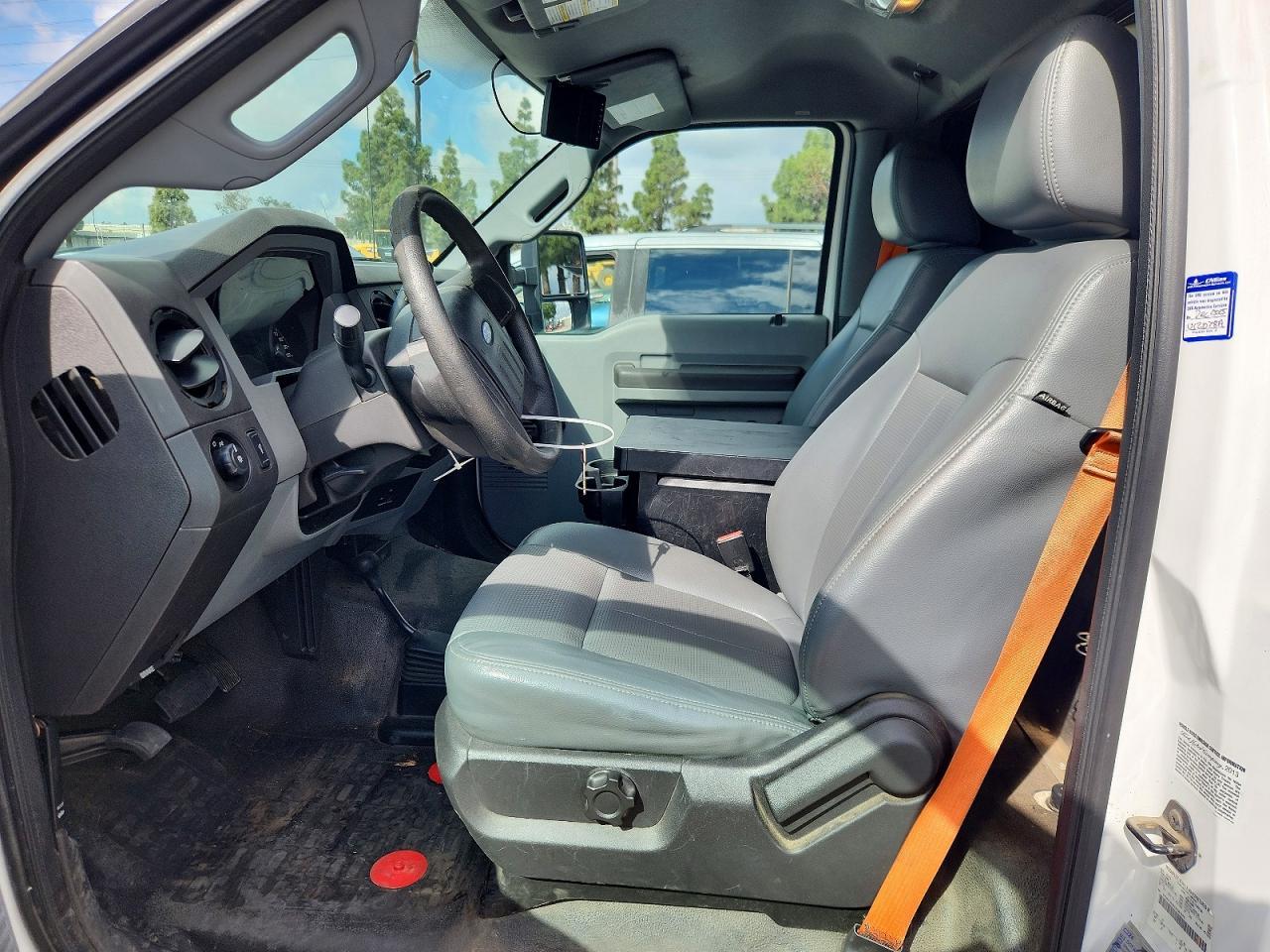 2013 Ford F350 Super Duty Utility / Service Truck - Фото 7