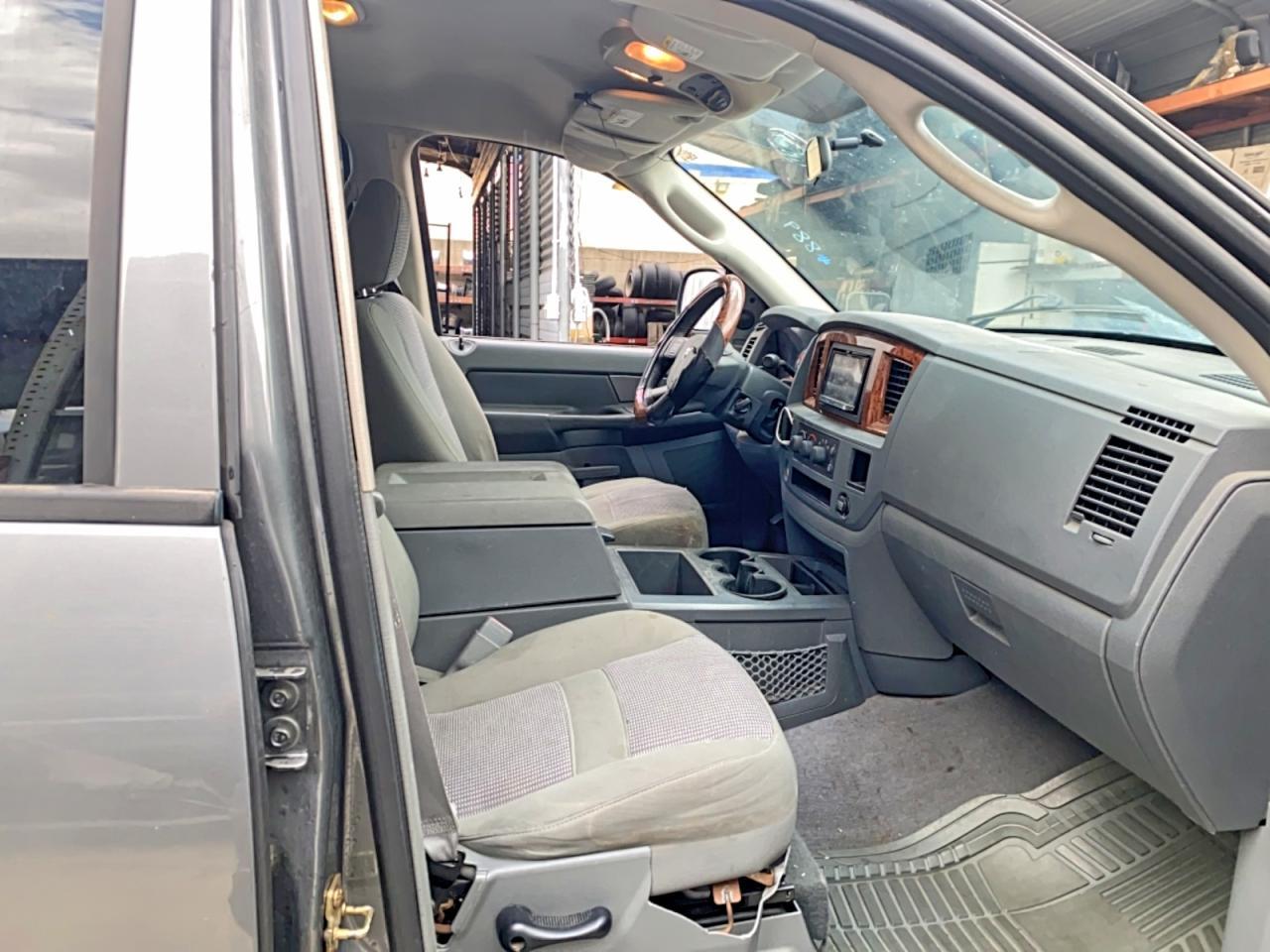 2006 Dodge Ram 1500 St - Фото 5