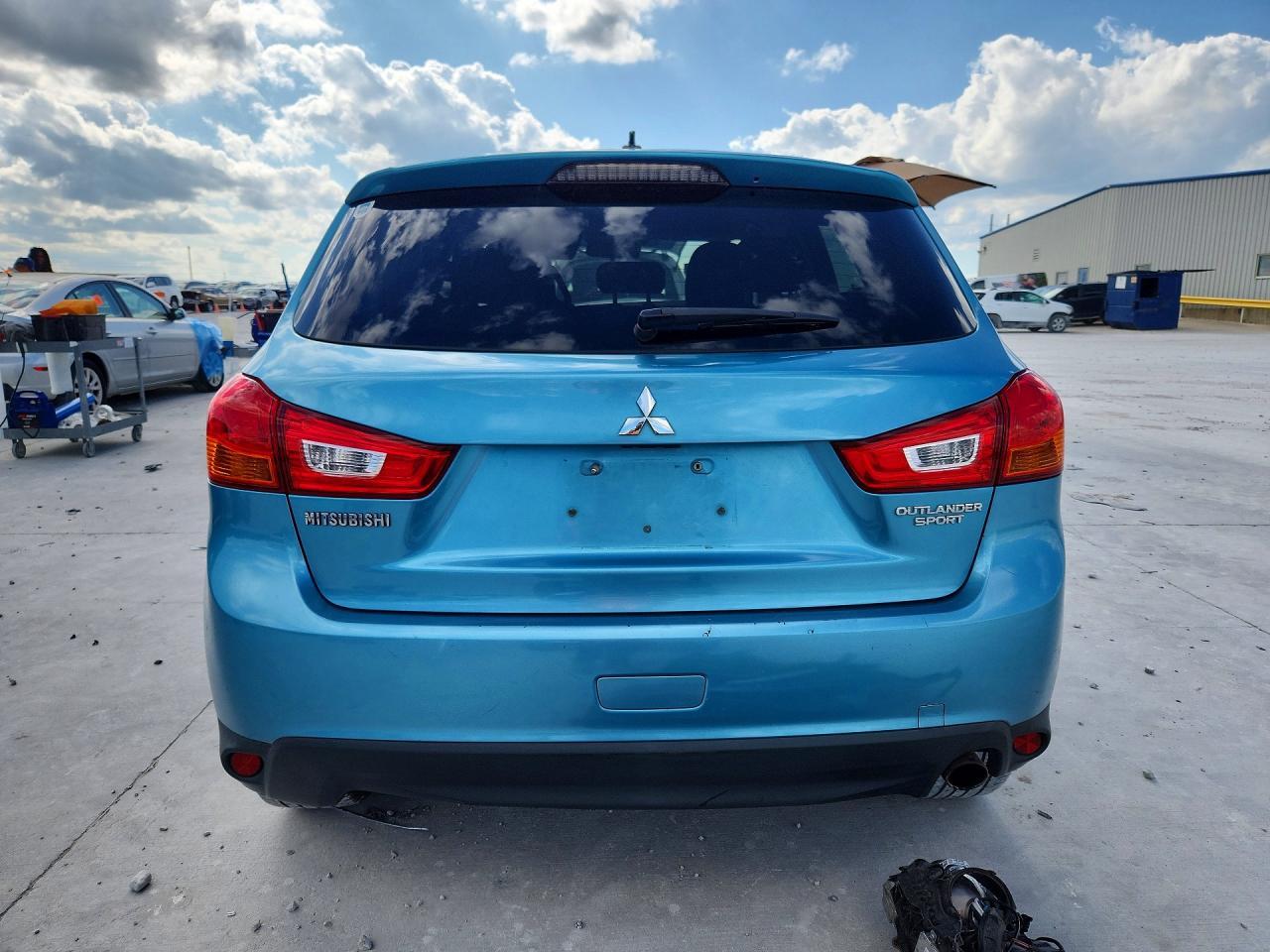 2013 Mitsubishi Outlander Sport Se - Image 6