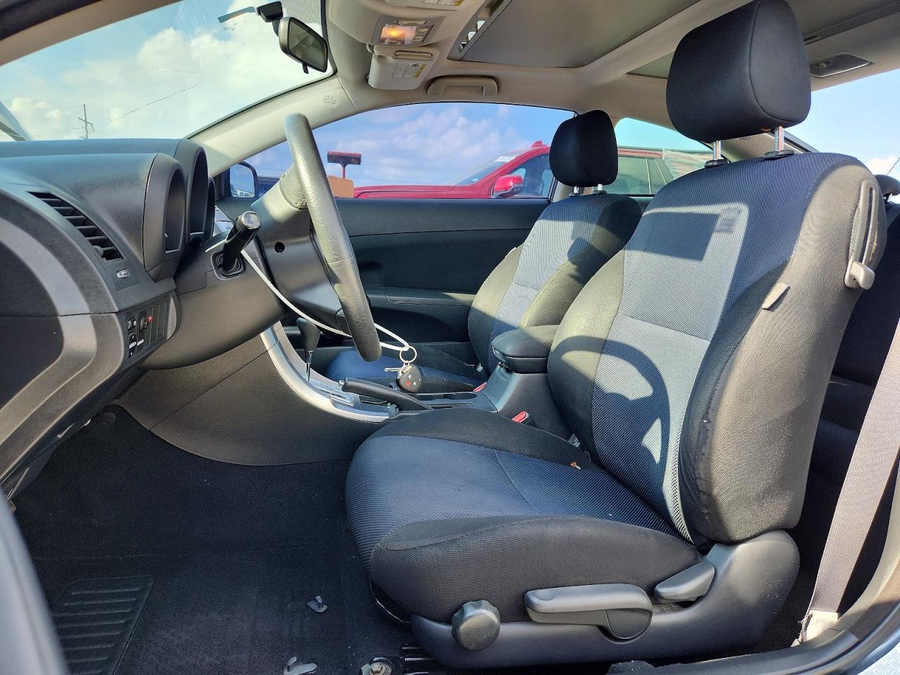 2005 Scion Tc Base - Фото 7