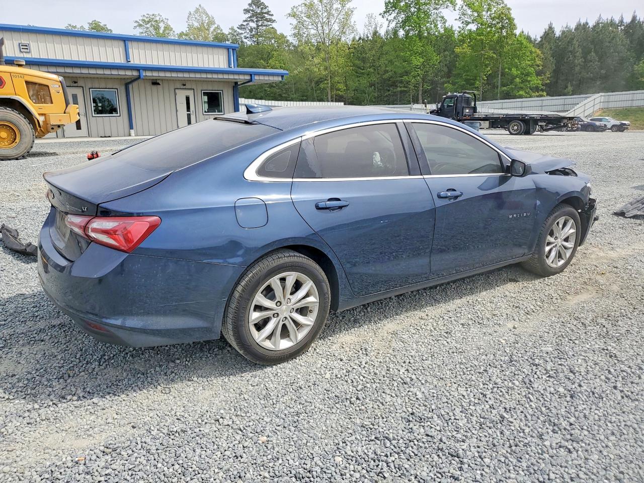 2020 Chevrolet Malibu Lt - Фото 3