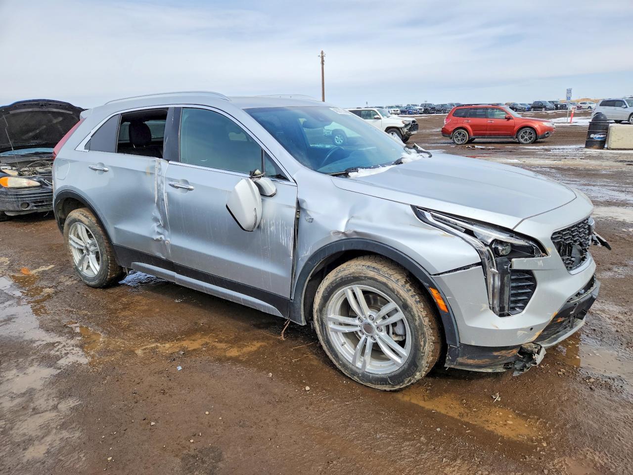 2021 Cadillac Xt4 Premium Luxury - Image 4