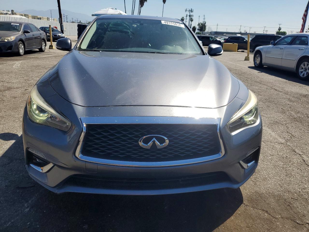 2018 Infiniti Q50 3.0T Luxe - Фото 5
