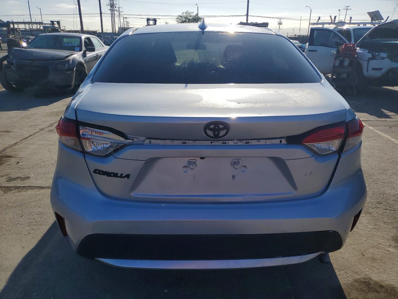 2021 Toyota Corolla Le - Фото 6