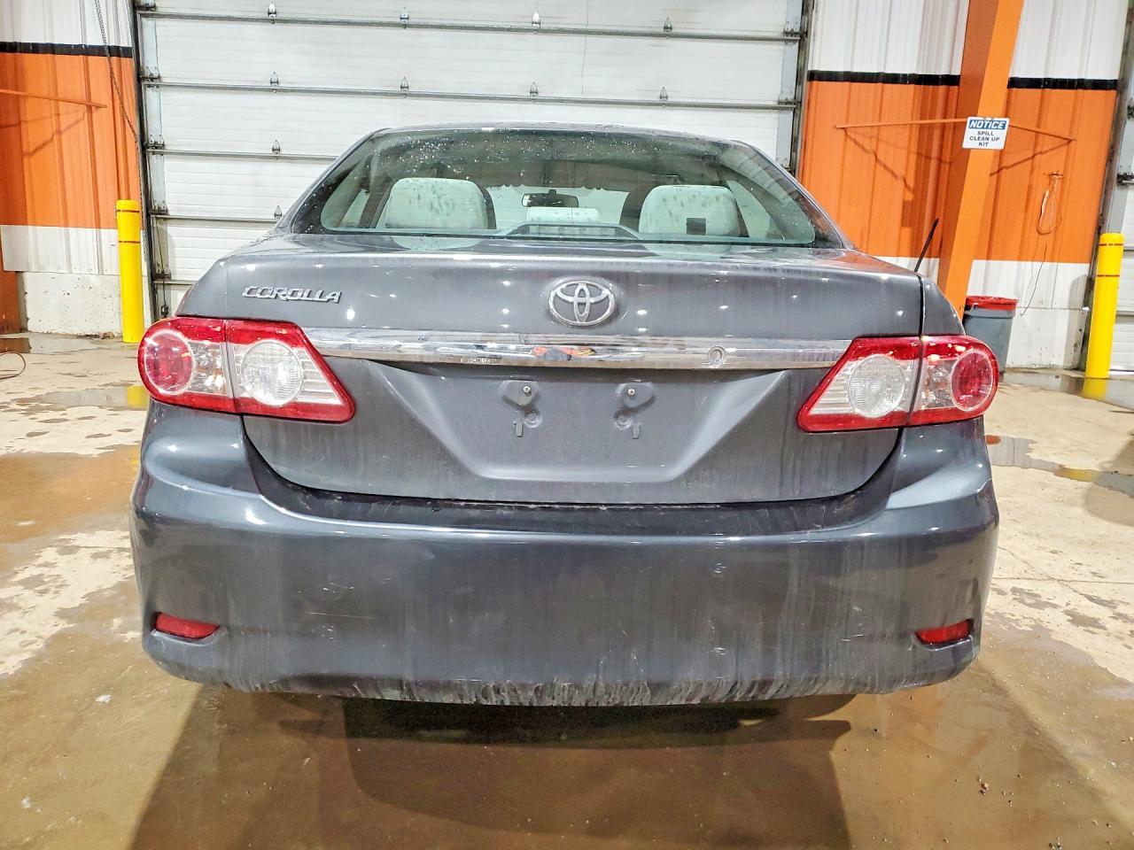 2011 Toyota Corolla Base - Фото 6