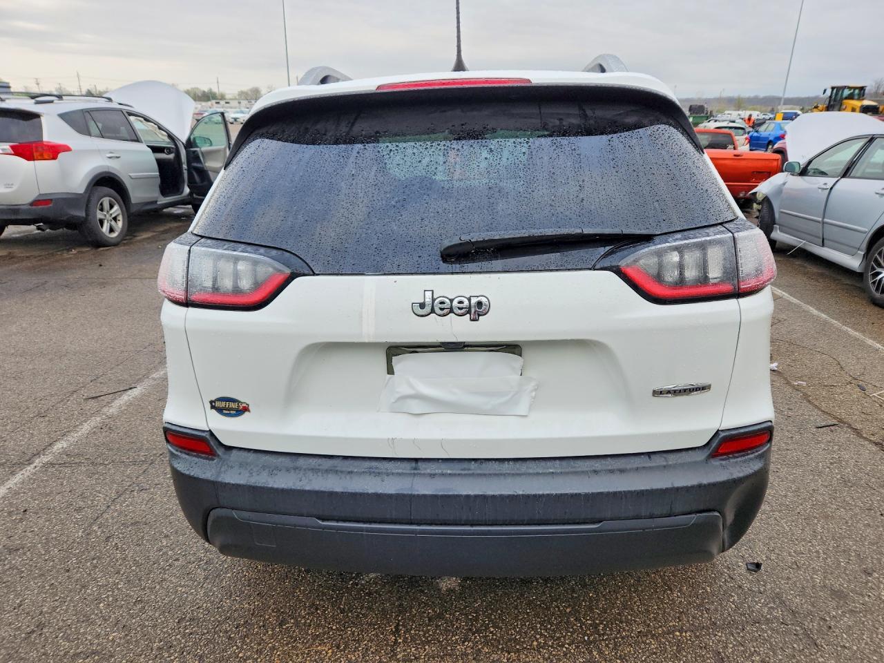2019 Jeep Cherokee Latitude Plus - Image 6