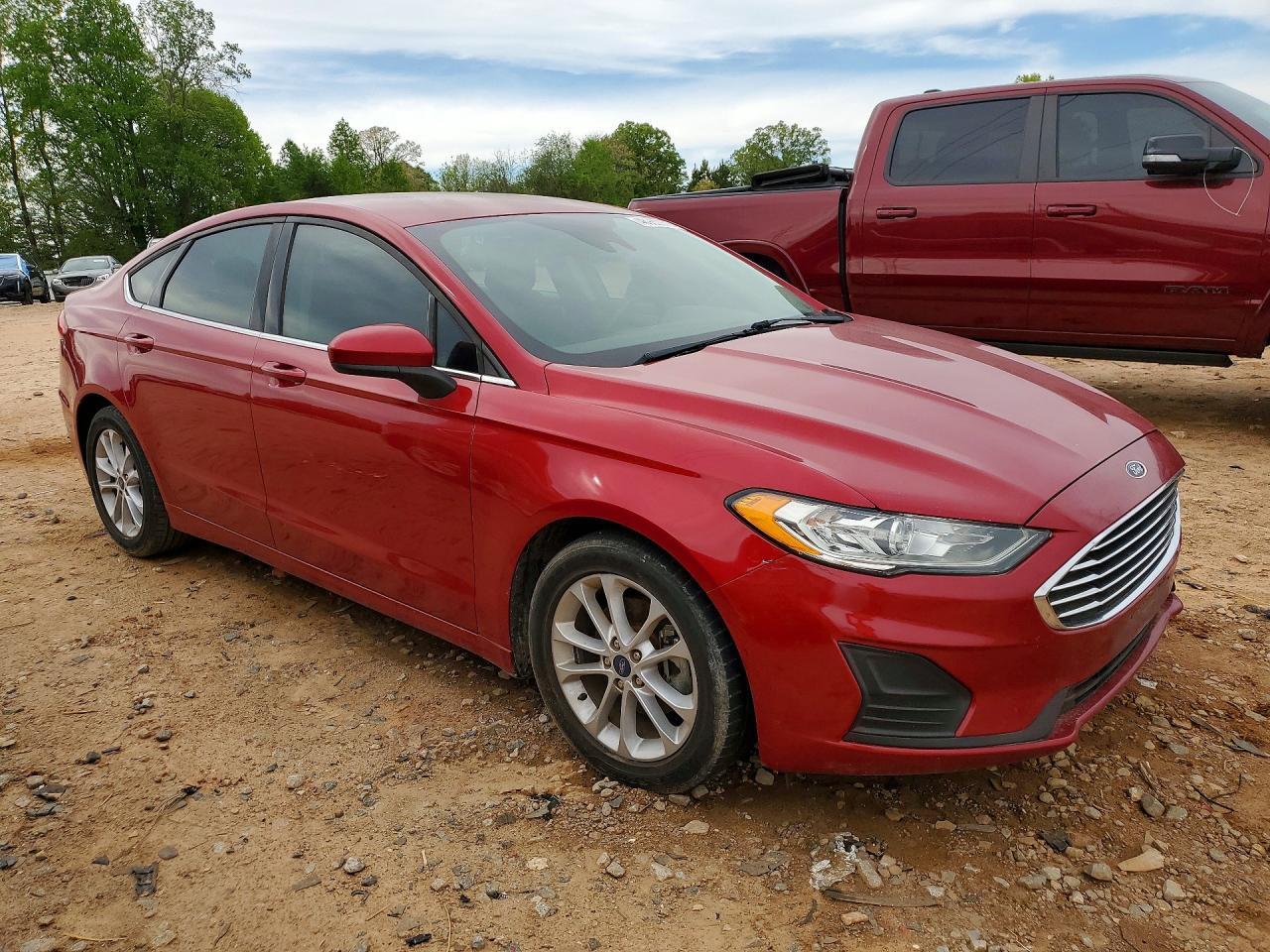 2020 Ford Fusion Se - Фото 4