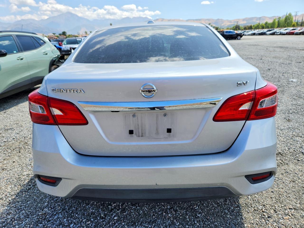 2019 Nissan Sentra Sv - Фото 6