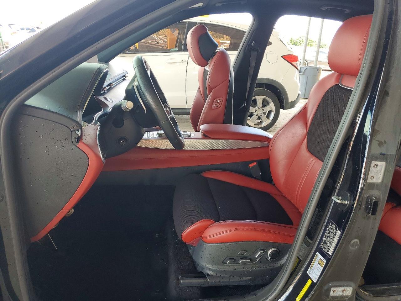 2022 Genesis Gv70 2.5T Standard - Image 7