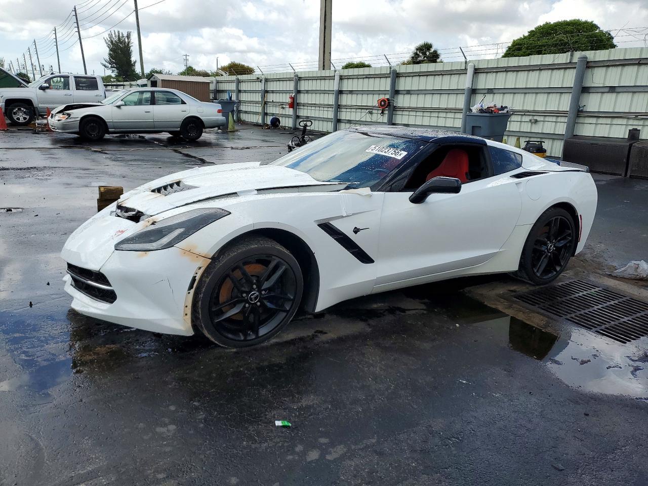 2015 Chevrolet Corvette Stingray Z51 2Lt