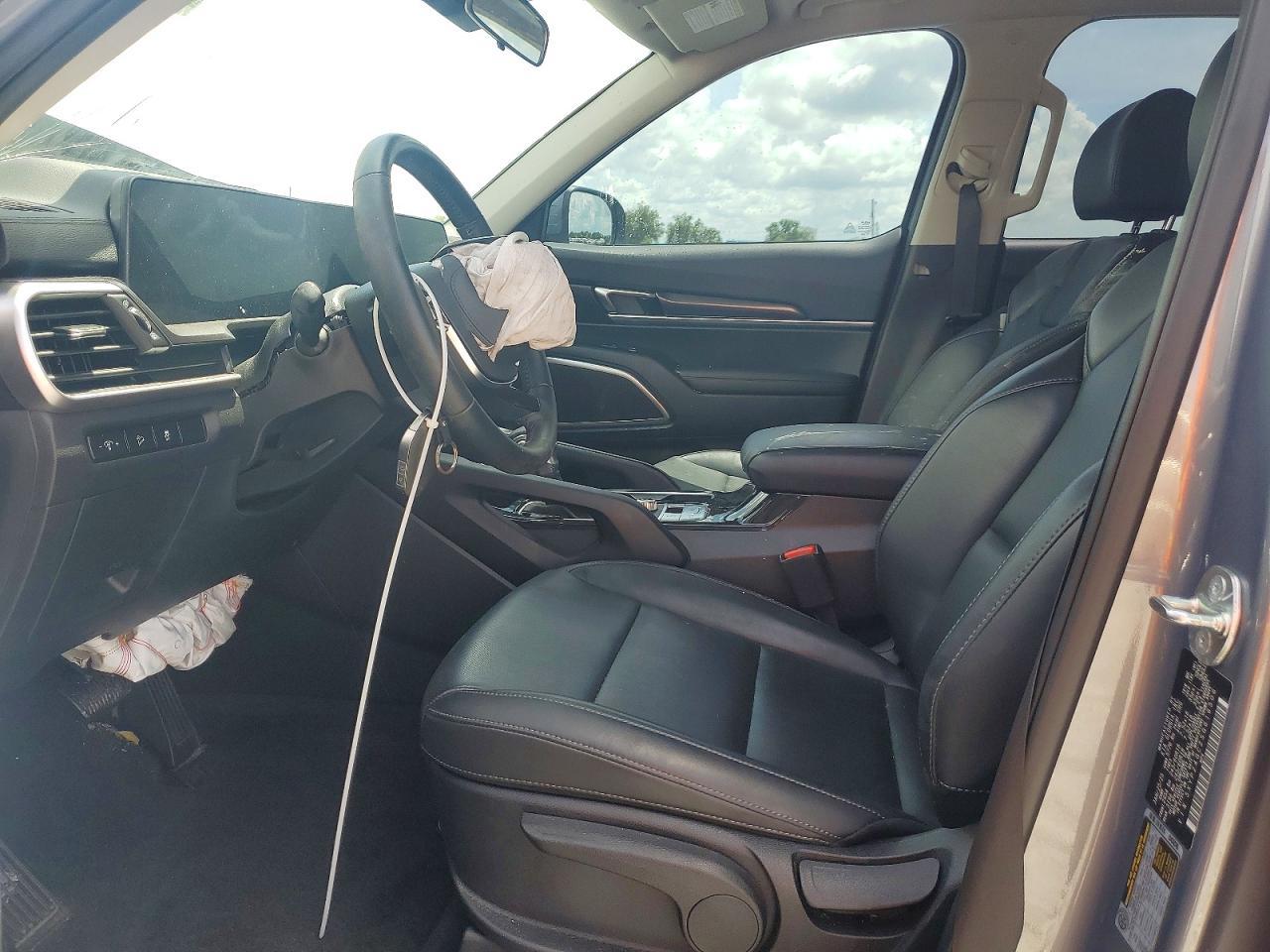 2025 Kia Telluride Lx - Image 7